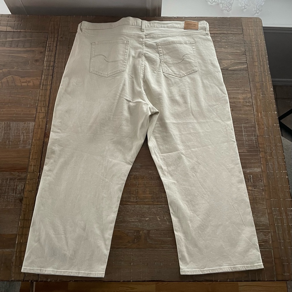 Levi's Signature High Rise Loose Crop Jeans Size 28W - Picture 3 of 6